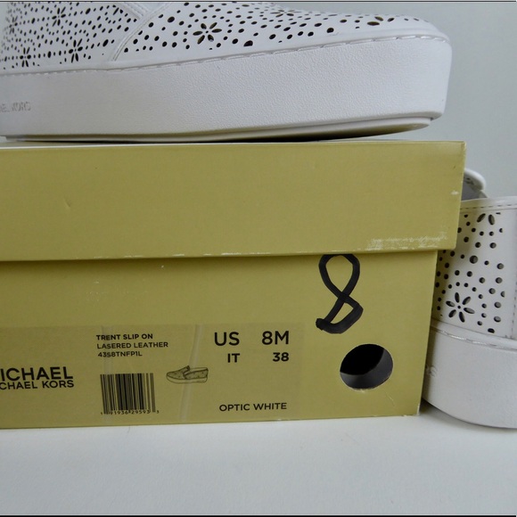 Michael Kors Trent Leather Floral Slip On Sneaker - Picture 8 of 8